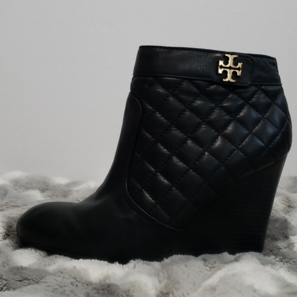 Tory Burch Shoes - ❌SOLD❌💙 Tory Burch Wedges